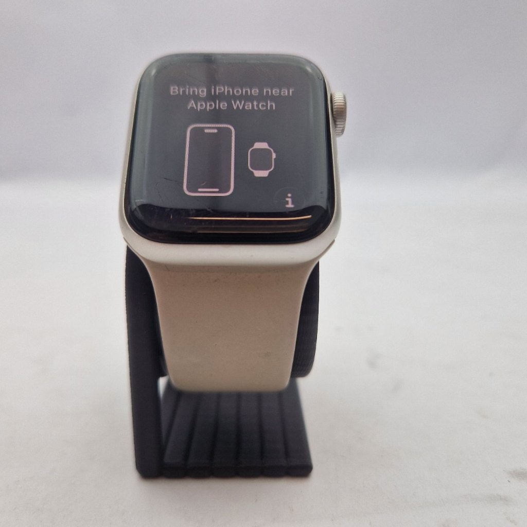 Apple Wacht SE 2 40MM || Nu Voor Maar €79,99, Ophalen of Verzenden, Gebruikt, Zwart, IOS