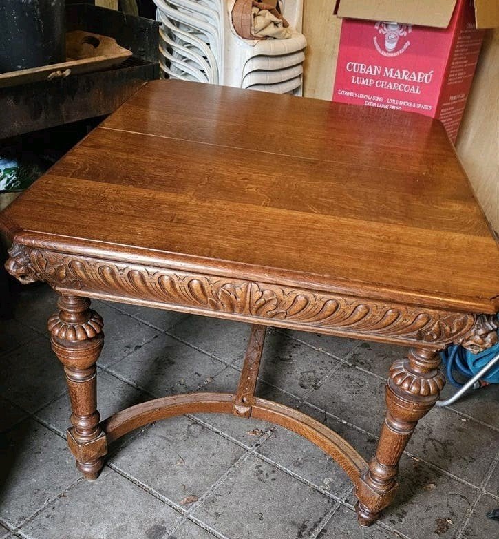 Antieke eikenhouten tafel met leeuwenkoppen, Antiek en Kunst, Ophalen