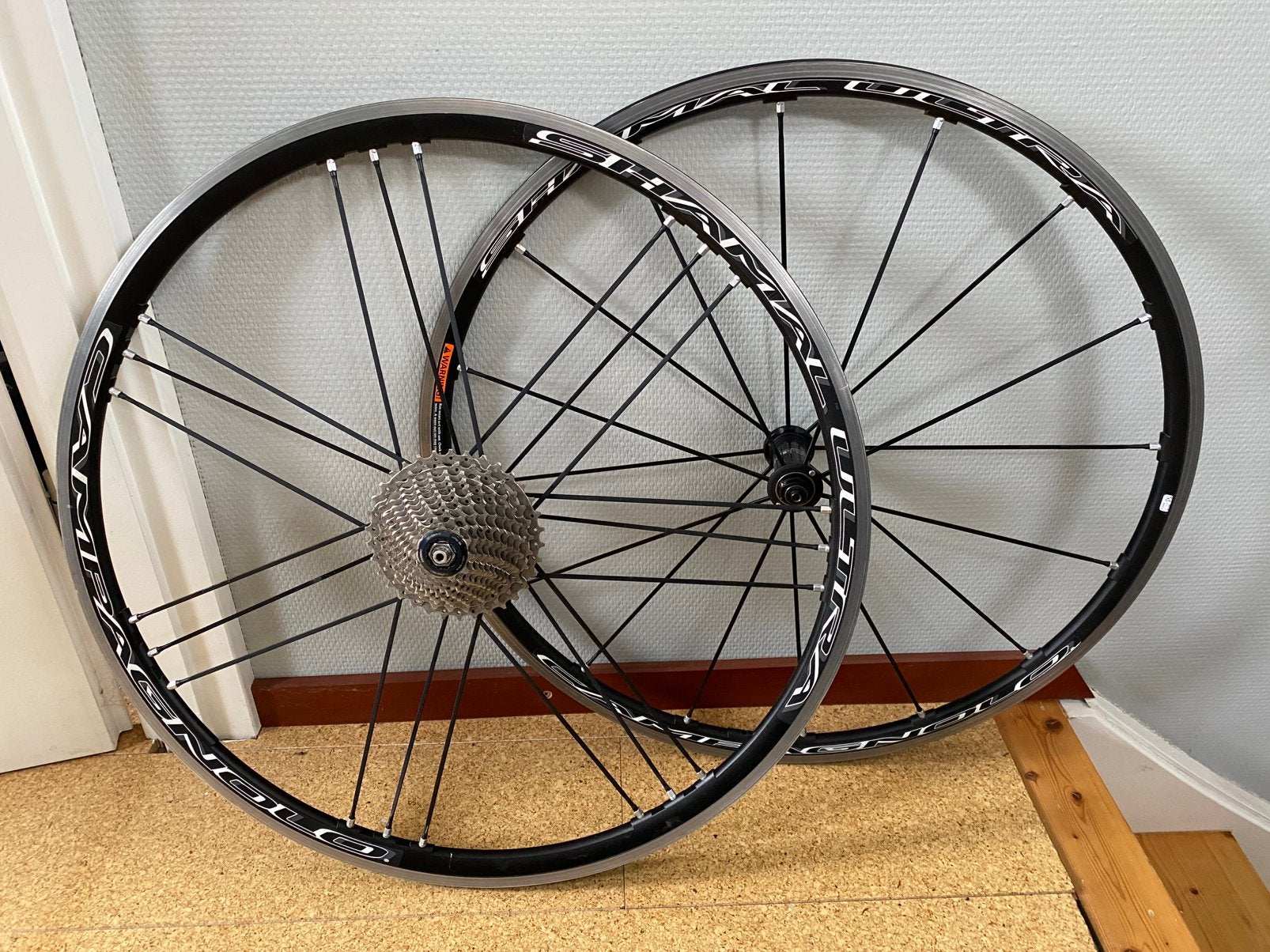 Campagnolo Shamal C17 wielset met Shimano cassette, Ophalen, Zo goed als nieuw