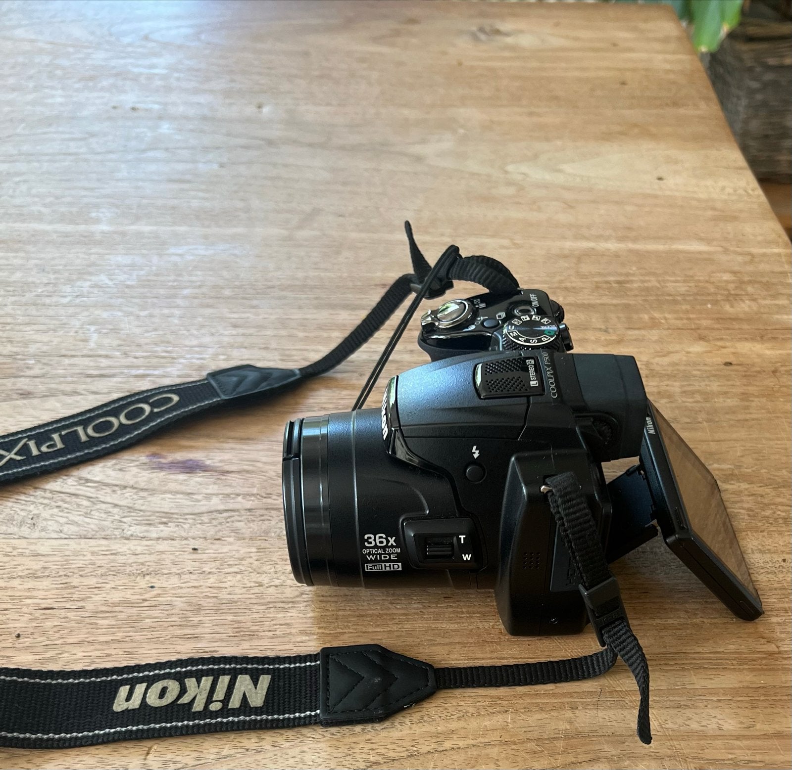 Nikon Coolpix p500 Zo goed als nieuw, Overige typen, Ingebouwde flitser, Ophalen of Verzenden, Zo goed als nieuw