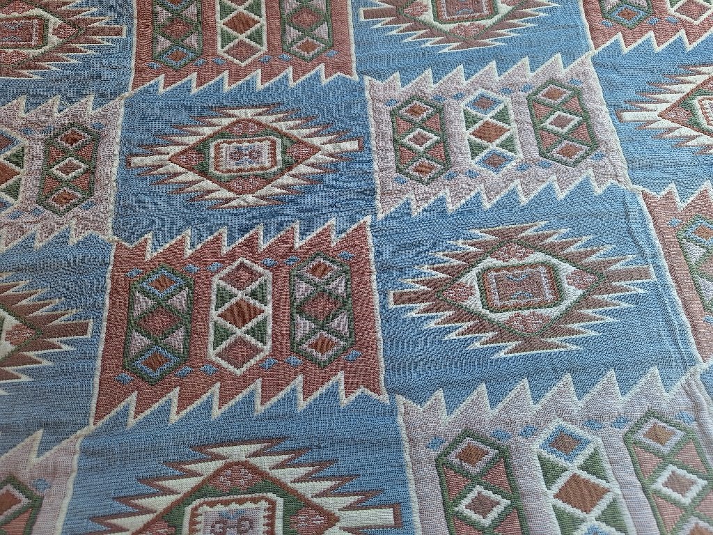 bedsprei, 210 cm x 152 cm, 2 zijdig bruikbaar, Eenpersoons, Meerkleurig, Ophalen of Verzenden, Zo goed als nieuw