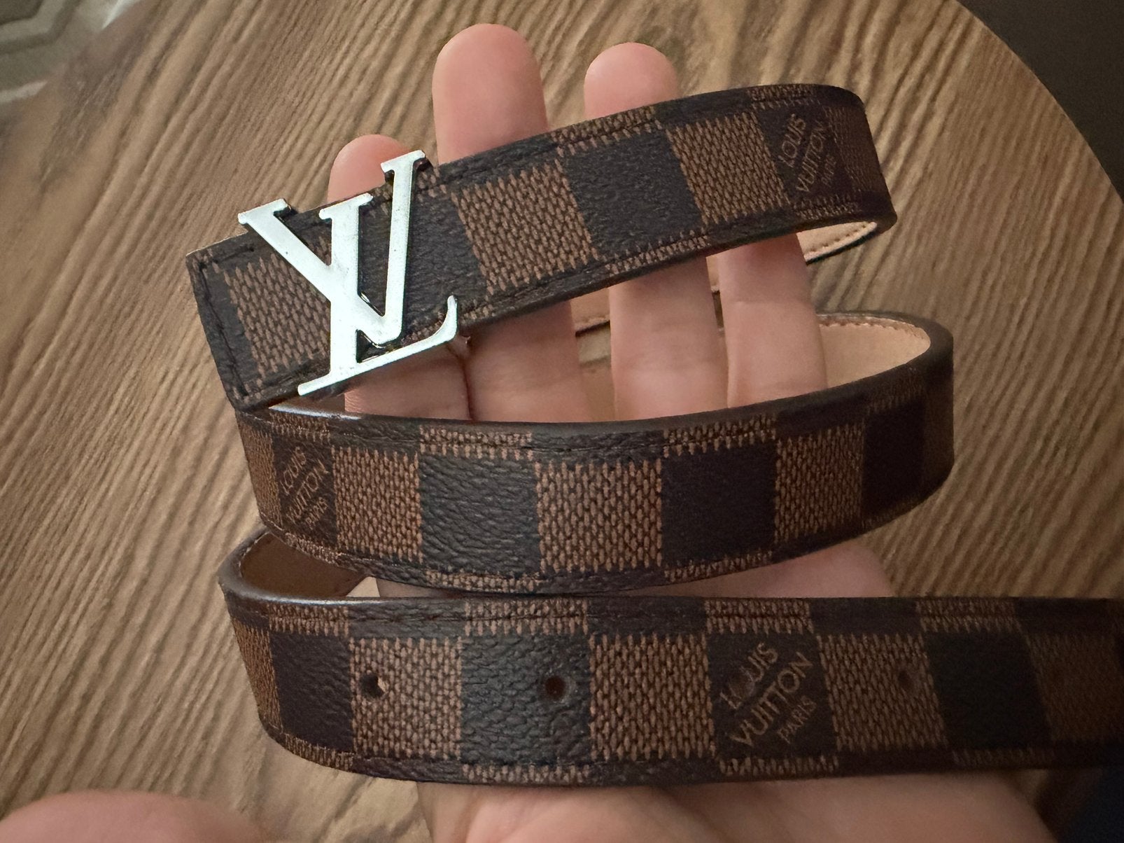 Louis Vuitton buckle belt, Ophalen of Verzenden, Nieuw, Zwart, 80 tot 90 cm