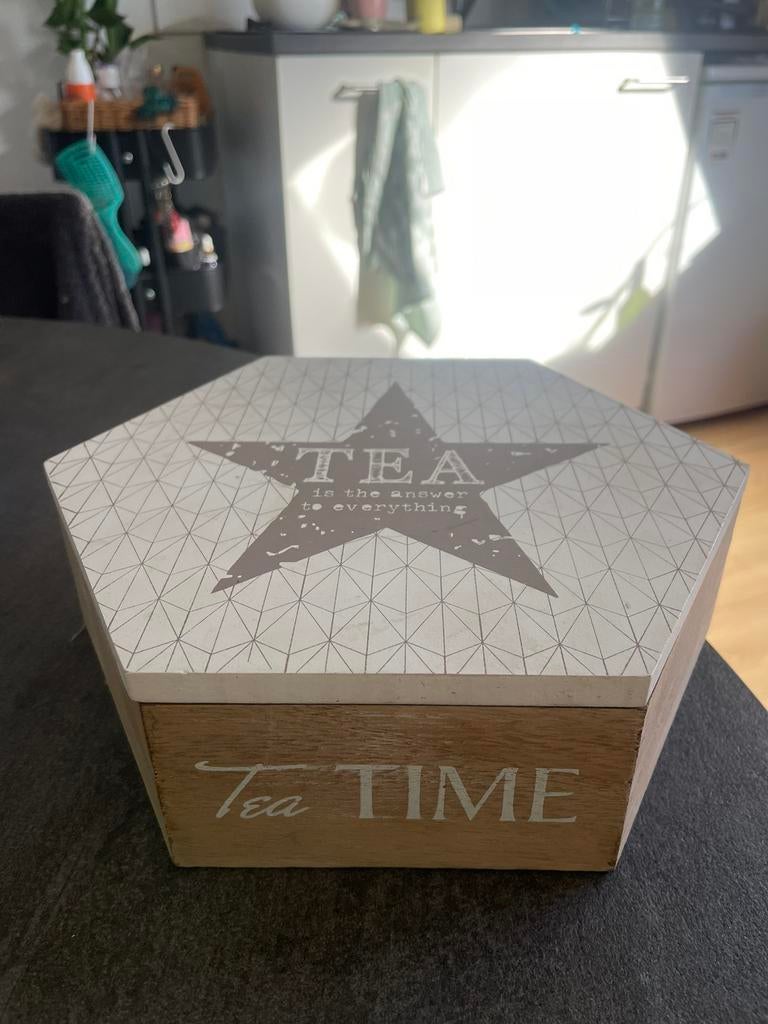 Tea Box, Huis en Inrichting, Woonaccessoires | Kisten, Ophalen, Zo goed als nieuw, Minder dan 50 cm