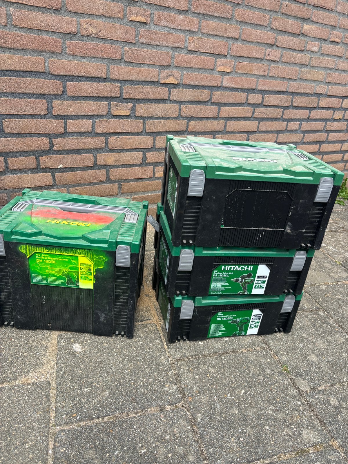 Koffers Hikoki, Ophalen, Zo goed als nieuw