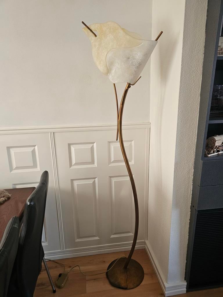 Unieke staande lamp in vogelvorm - sfeervolle verlichting, Huis en Inrichting, Lampen | Vloerlampen, Ophalen, 200 cm of meer, Overige materialen