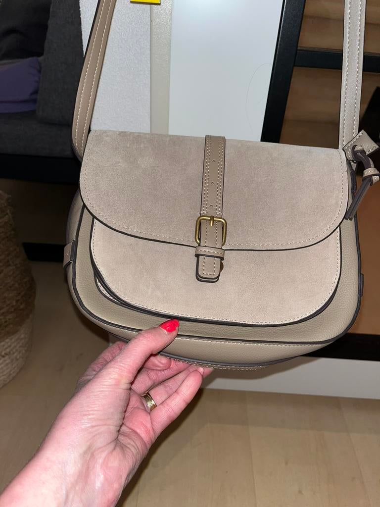 taupe gedeeltelijk suede/leren dames tas v Parfois, Overige merken, Beige, Nieuw, Ophalen of Verzenden