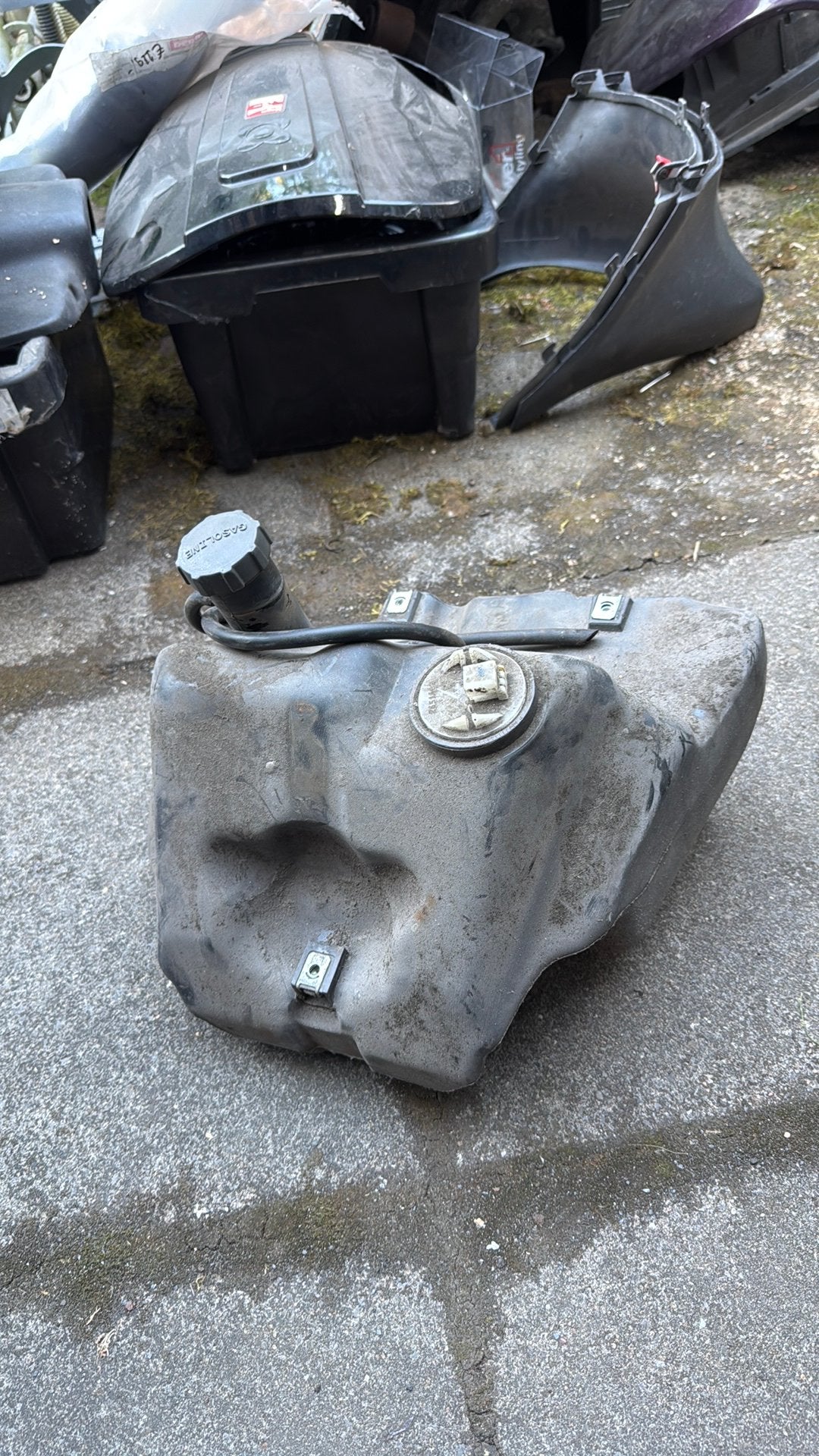 Benzinetank vespa s/lx met benzinekraan, Ophalen of Verzenden, Tank, Vespa