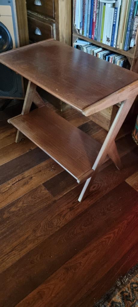 Vintage tafeltje louis van teeffelen bijzettafel, Ophalen of Verzenden, Rond, 75 cm of meer, 60 cm of meer