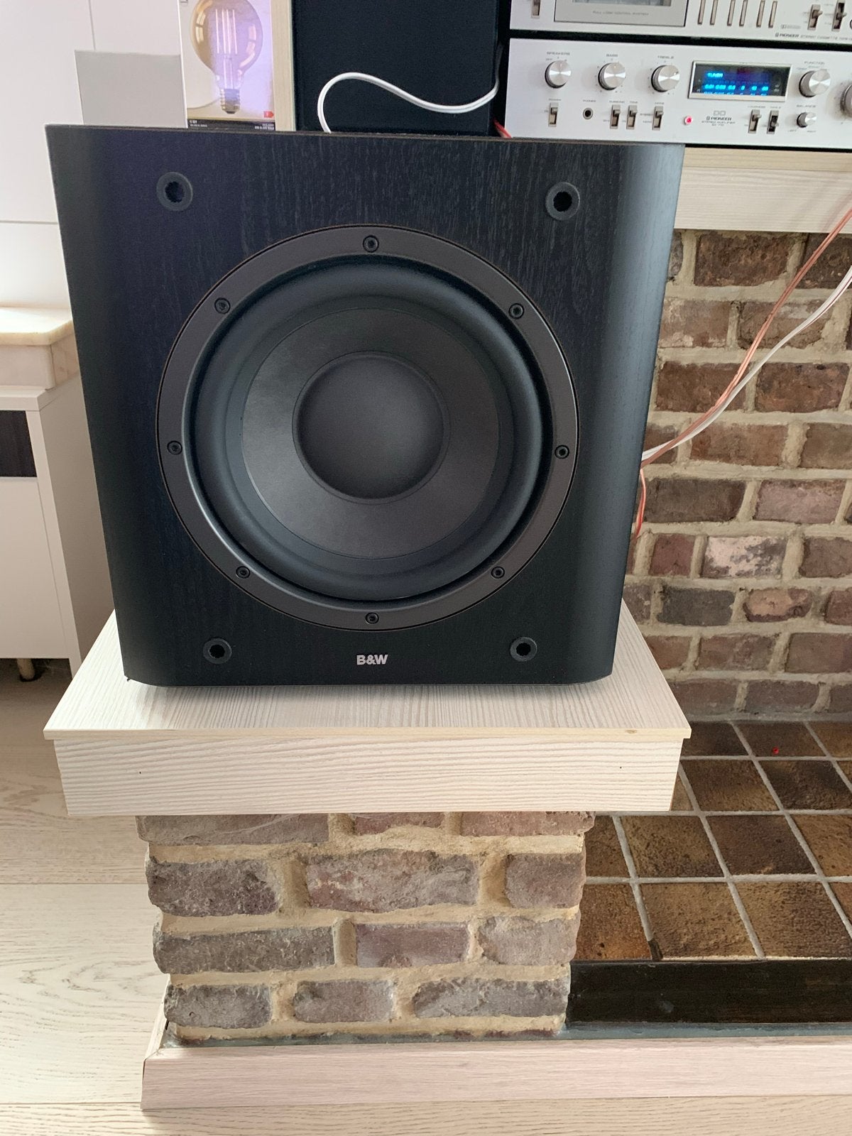 B&W ASW 600 Subwoofer - Uitstekende staat, Subwoofer, Zo goed als nieuw, Bowers & Wilkins (B&W), Geschikt voor surround/home cinema
