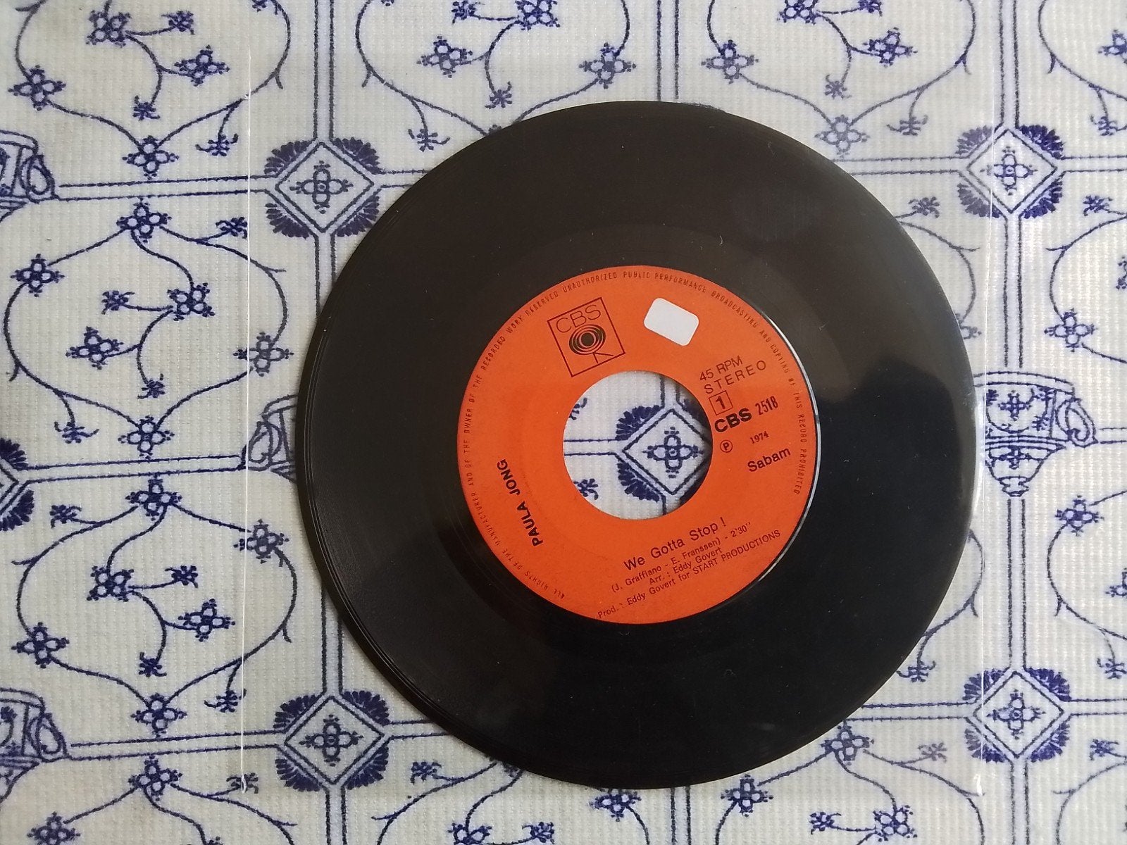 Paula jong         We gotta stop  !, Ophalen of Verzenden, Zo goed als nieuw, 7 inch, Pop