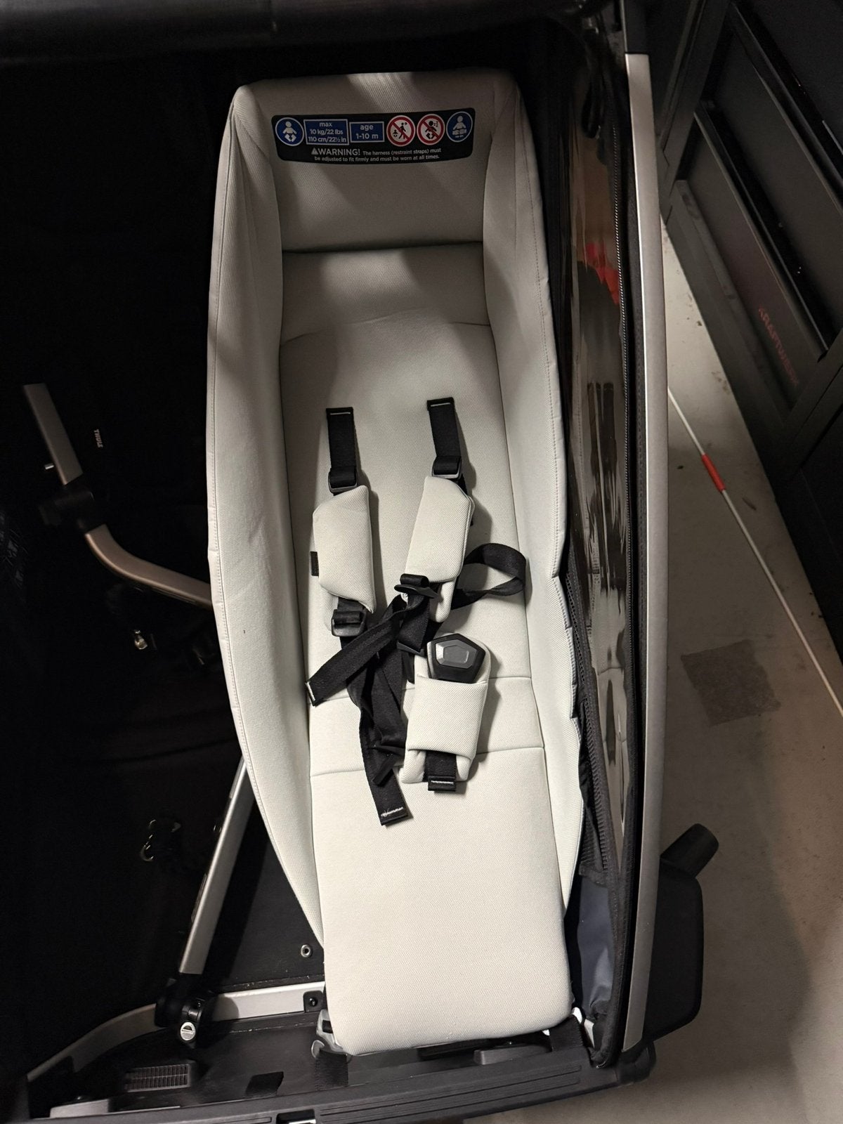 Thule Chariot Infant Sling, Ophalen of Verzenden, Zo goed als nieuw, Kinderkar, Minder dan 20 kg