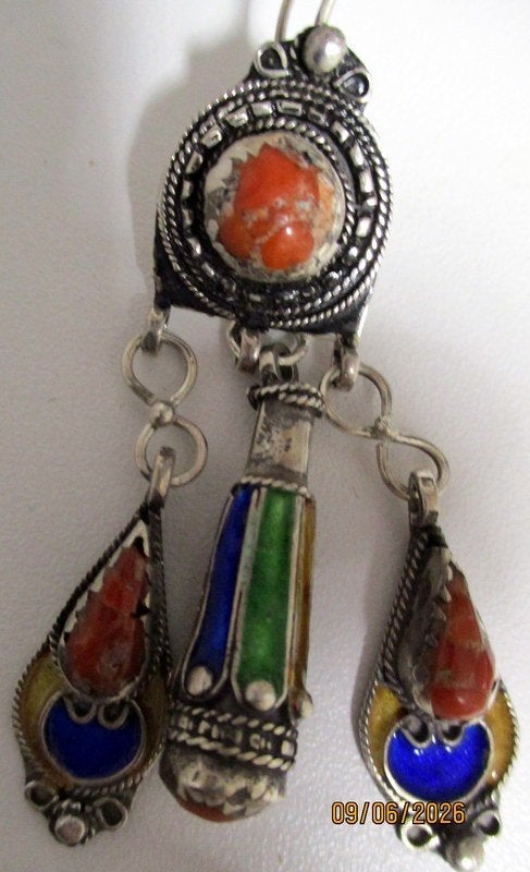 ZILVEREN KABYLE OORHANGERS 24 GR. STERLING ZILVER, Antiek en Kunst, Verzenden, Zilver