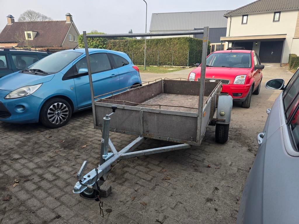 Stevige aanhanger met rek - Ideaal voor klussen en tuin, Auto diversen, Aanhangers en Bagagewagens, Gebruikt, Ophalen of Verzenden