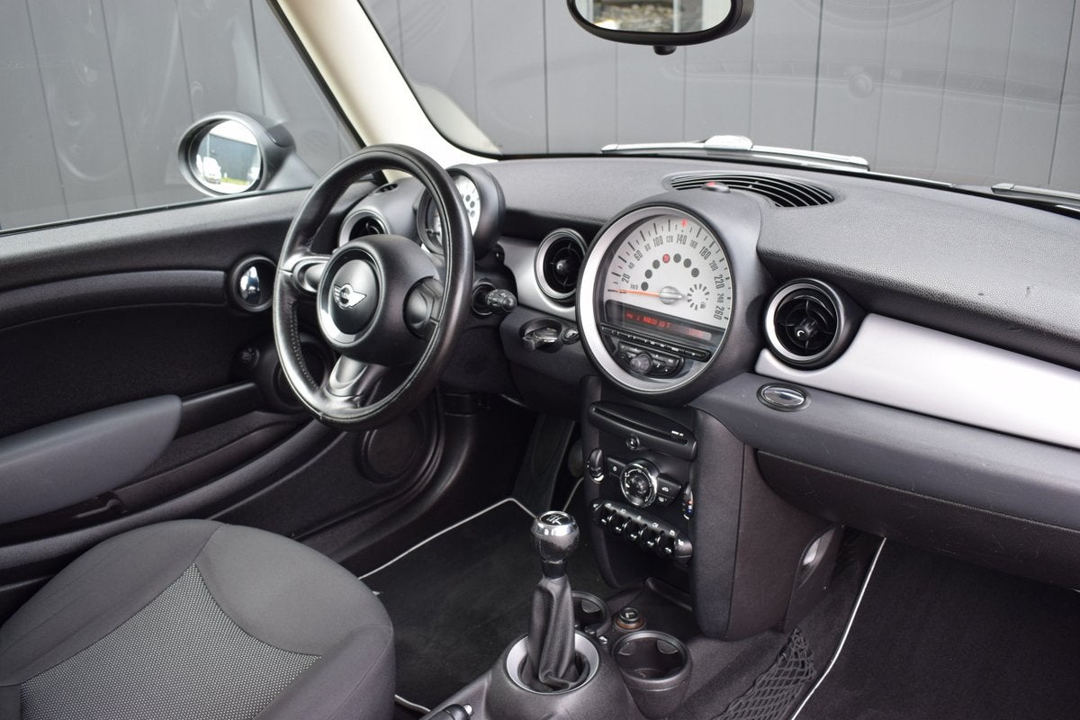 MINI One 1.6 Salt Airco | Originele Audio | Stoelverwarming, Auto's, Voorwielaandrijving, Euro 5, Stof, 4 stoelen