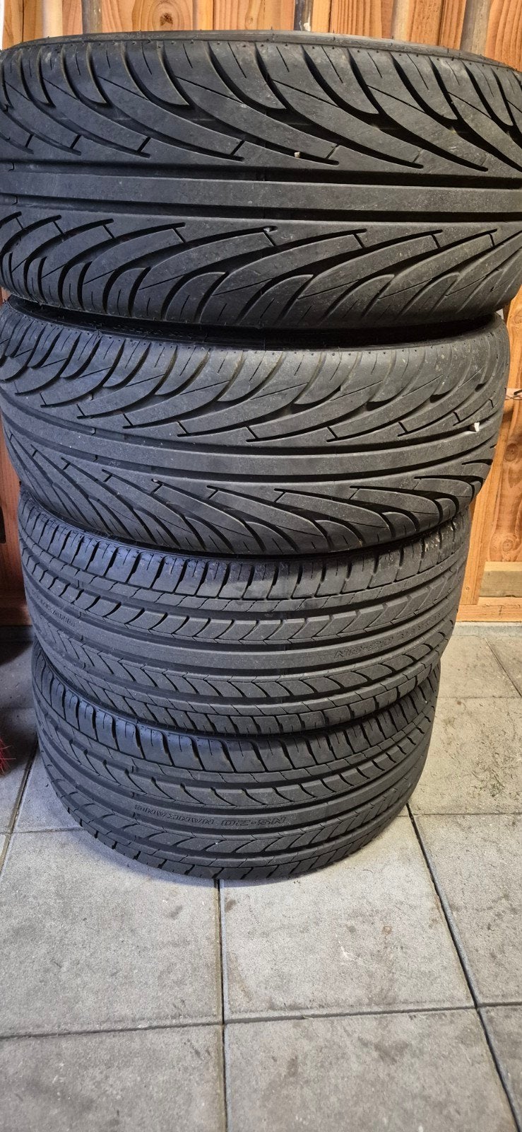 20 inch breedset banden!!, Ophalen, Gebruikt, Band(en), Personenwagen
