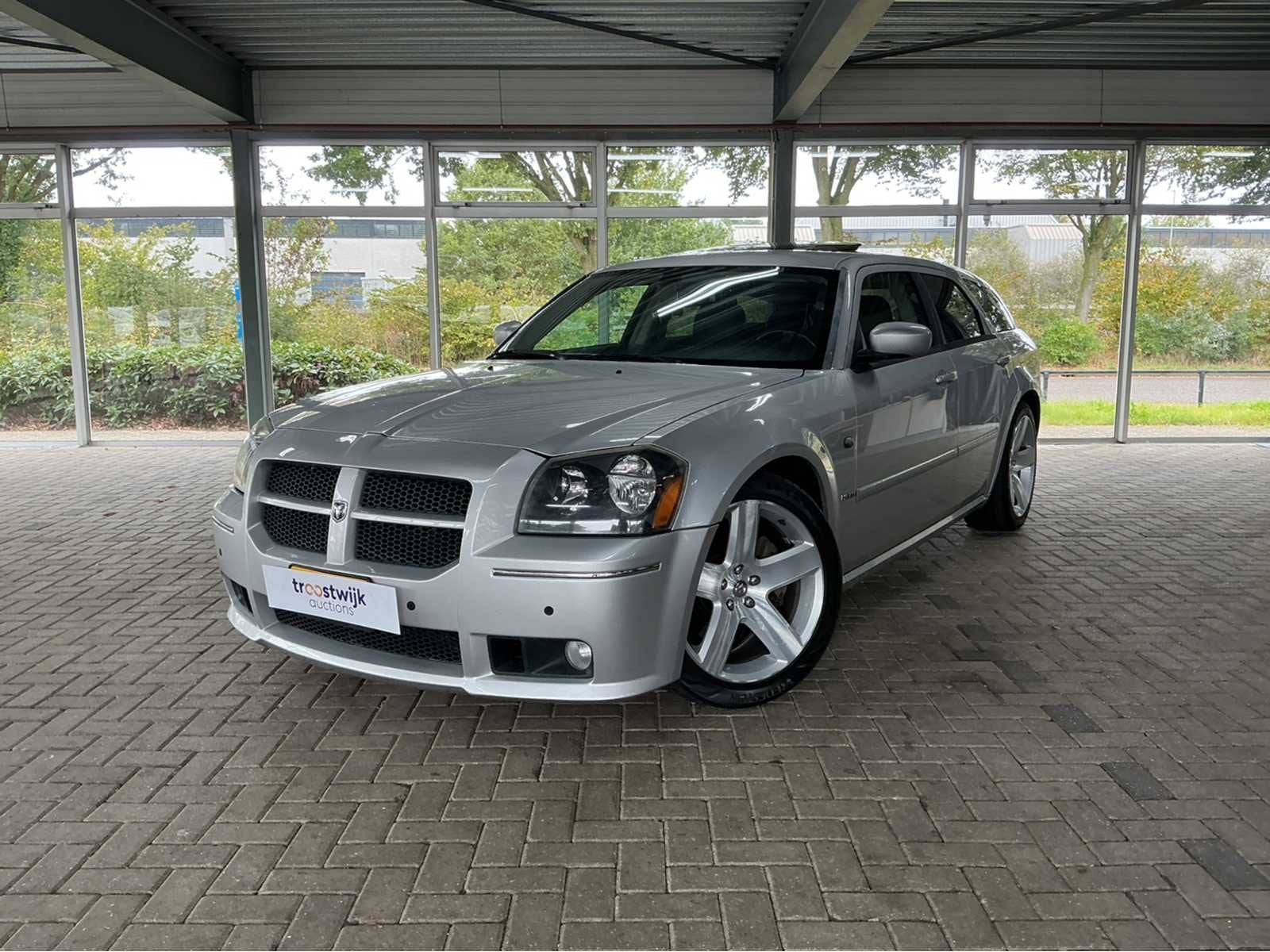 dodge - 2007 - MAGNUM - SRT-8 - Personenauto, Auto's, Automaat, Gebruikt, 1969 kg, Origineel Nederlands