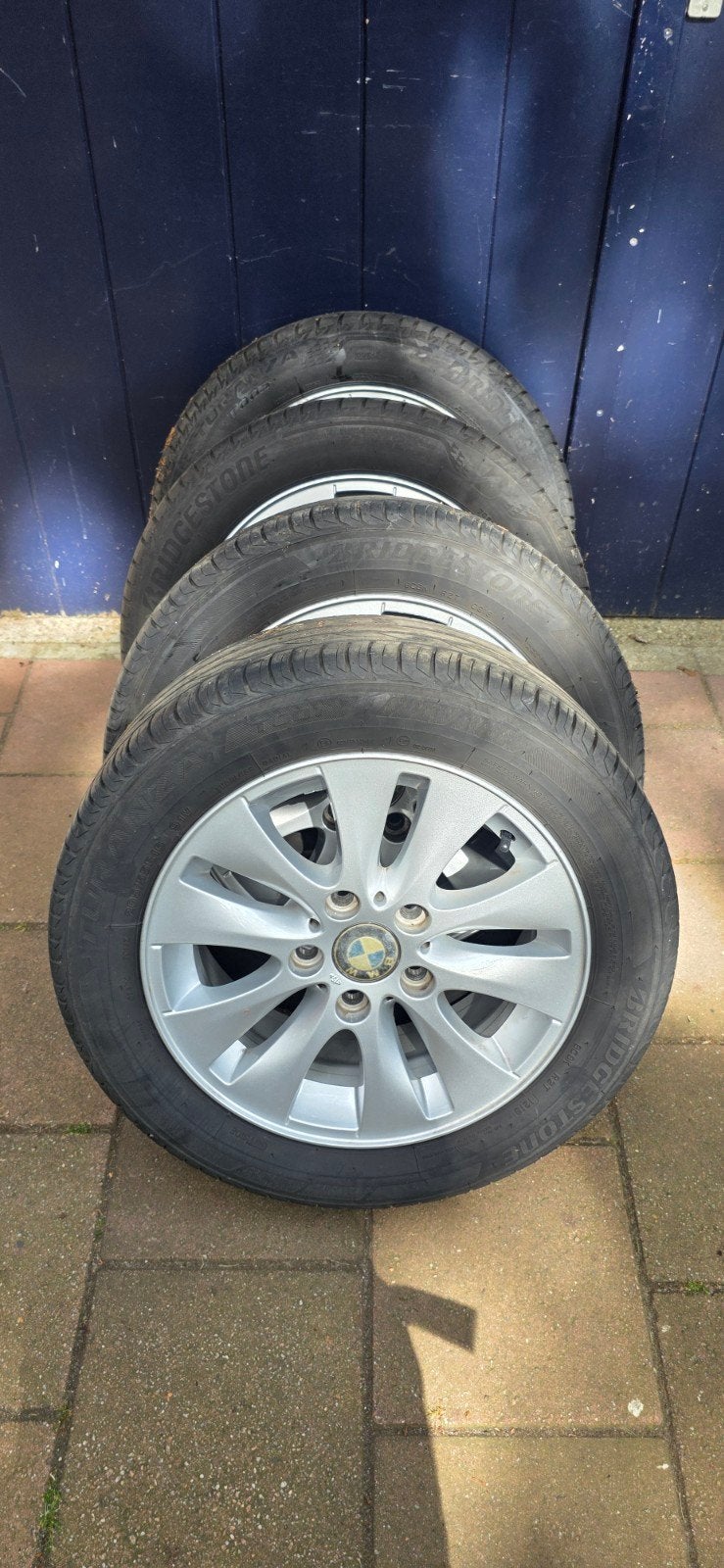 Set van 4 nette bmw zomer banden, Auto-onderdelen, Banden en Velgen, Ophalen, Gebruikt, 16 inch, Banden en Velgen
