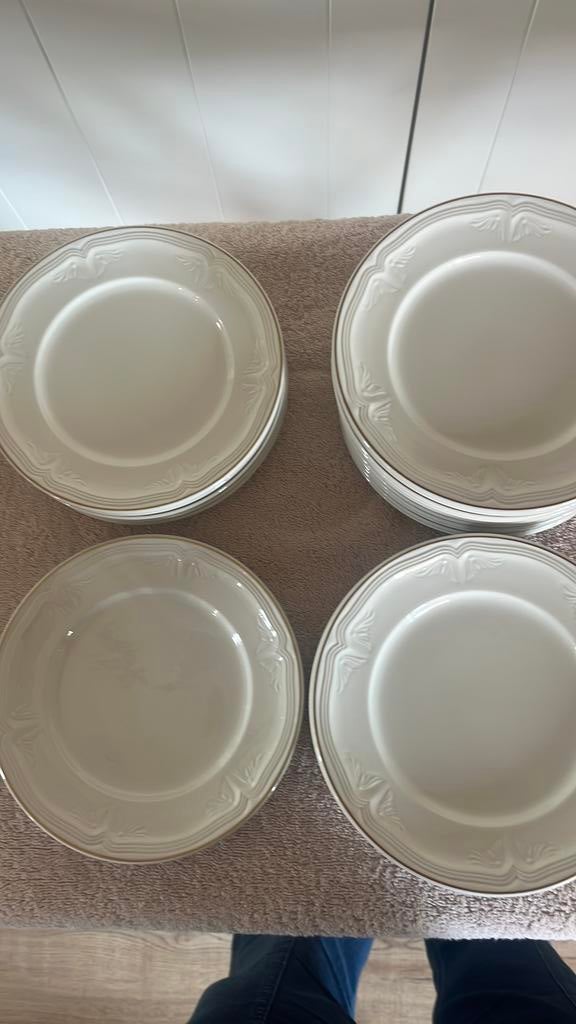 Villeroy & Boch gebaksbordjes bieden per stuk, Ophalen of Verzenden, Zo goed als nieuw, Bord(en), Overige stijlen