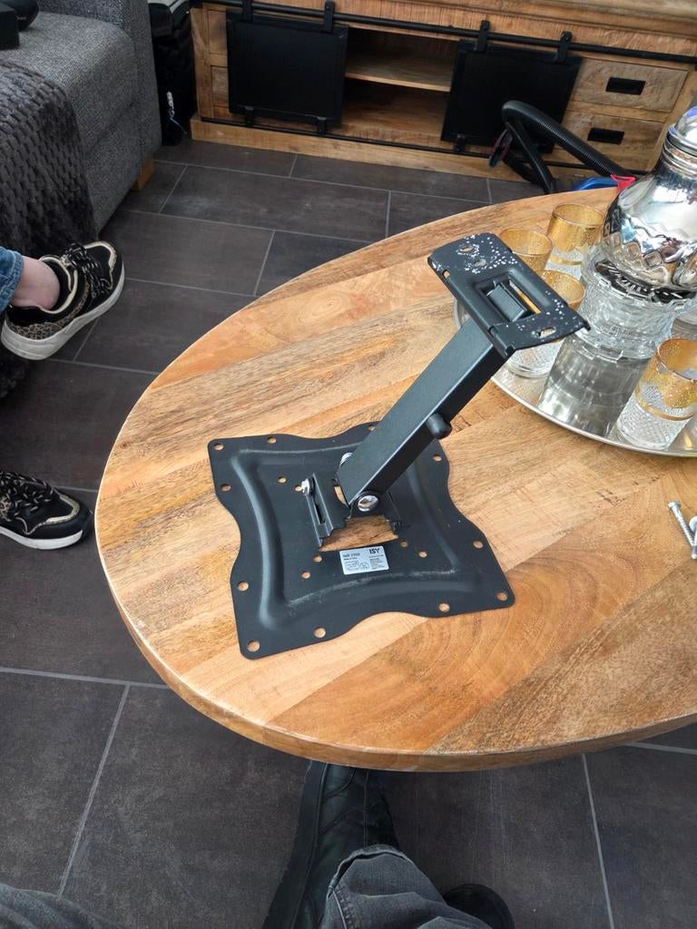 TV ophangbeugel - ISY, Ophalen of Verzenden, Gebruikt