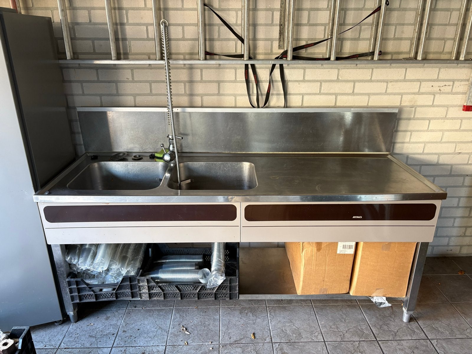 RVS Werkbank met dubbele spoelbak schap - Horeca kwaliteit, Ophalen, Gebruikt, RVS Meubilair