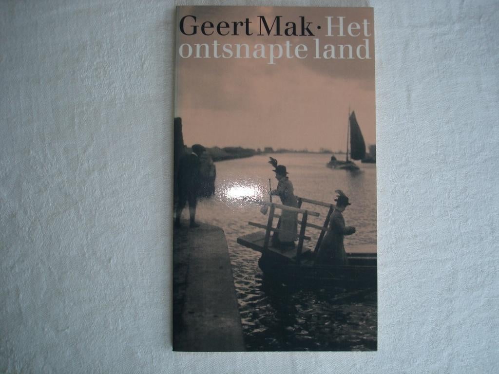 Boekenweekgeschenk 1998 gesigneerd G. Mak ontsnapte land, Boeken, Boekenweekgeschenken, Ophalen, Nieuw