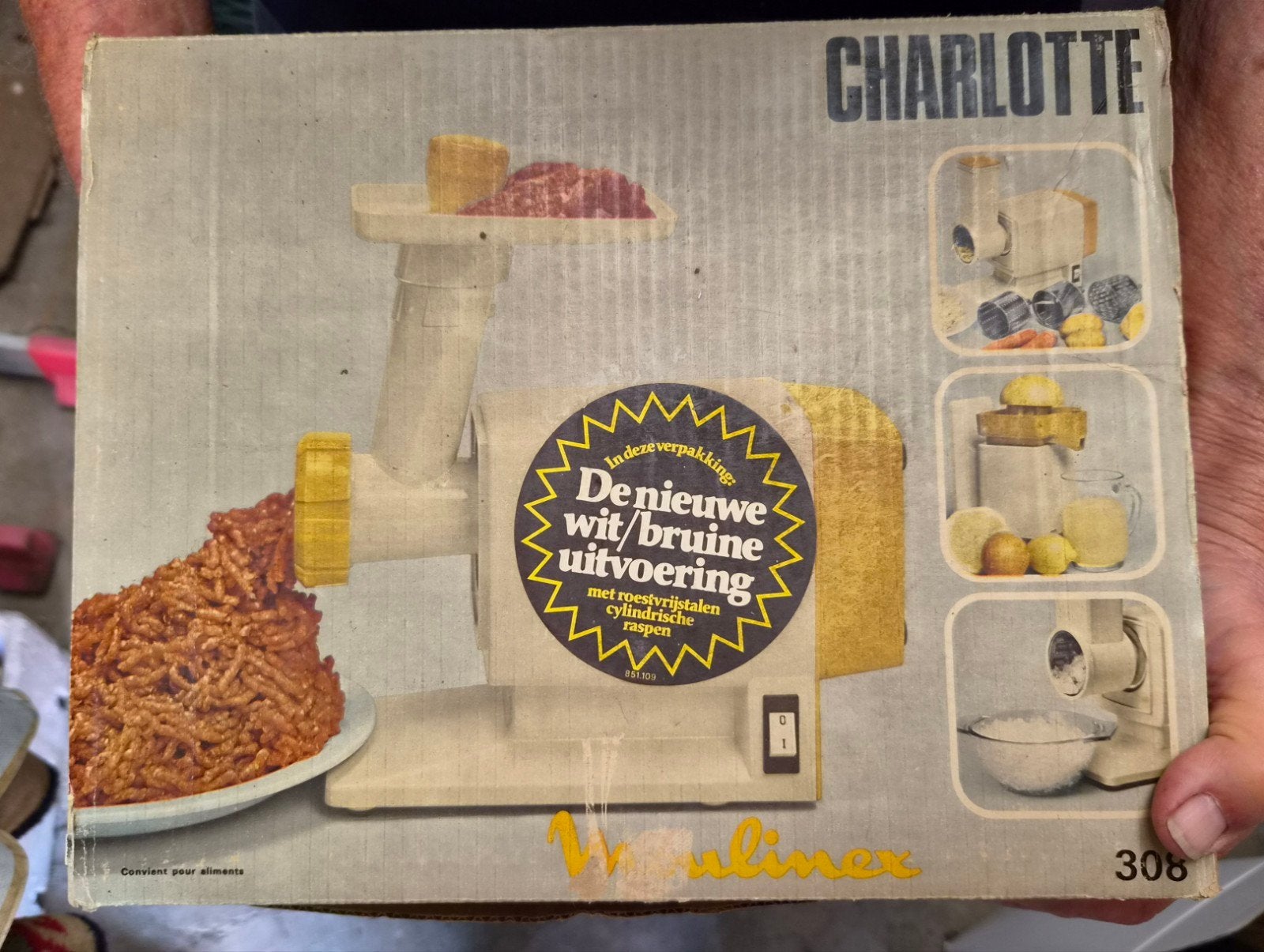 Vintage Moulinex Charlotte Keukenmachine - Nieuw in doos, Witgoed en Apparatuur, Ophalen of Verzenden, Nieuw, 3 snelheden of meer