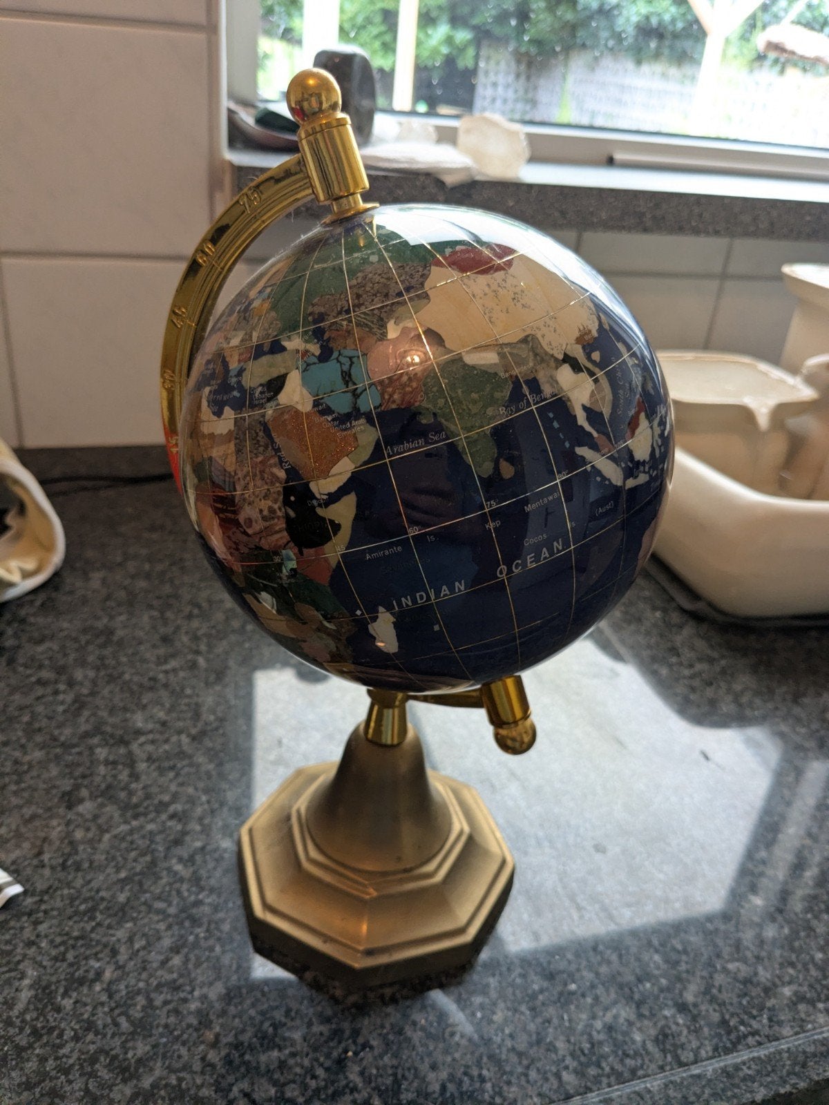 Unieke Wereldbol van Edelstenen en Metaal, Ophalen, Draaibaar, Overige typen, Zo goed als nieuw