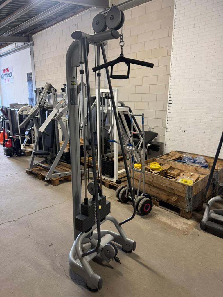 Technogym high/low pulley 27.5 kg Topstaat!, Ophalen, Benen, Technogym, .