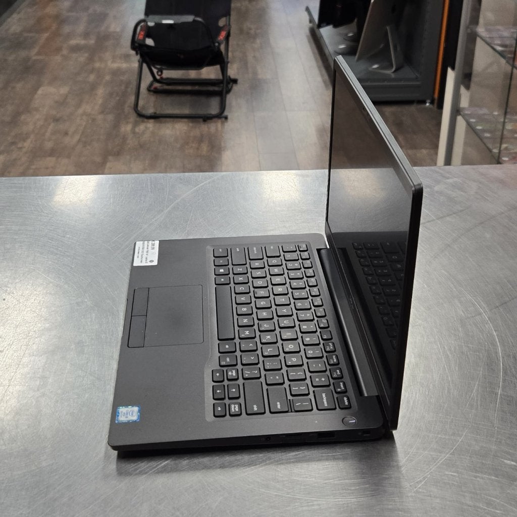 Dell Latitude 7400 14'' Laptop i5 16GB 512GB SSD Touchscreen, Dell, Zo goed als nieuw, Support@Dell.com, One Dell Way
Round Rock, TX 78682
United States