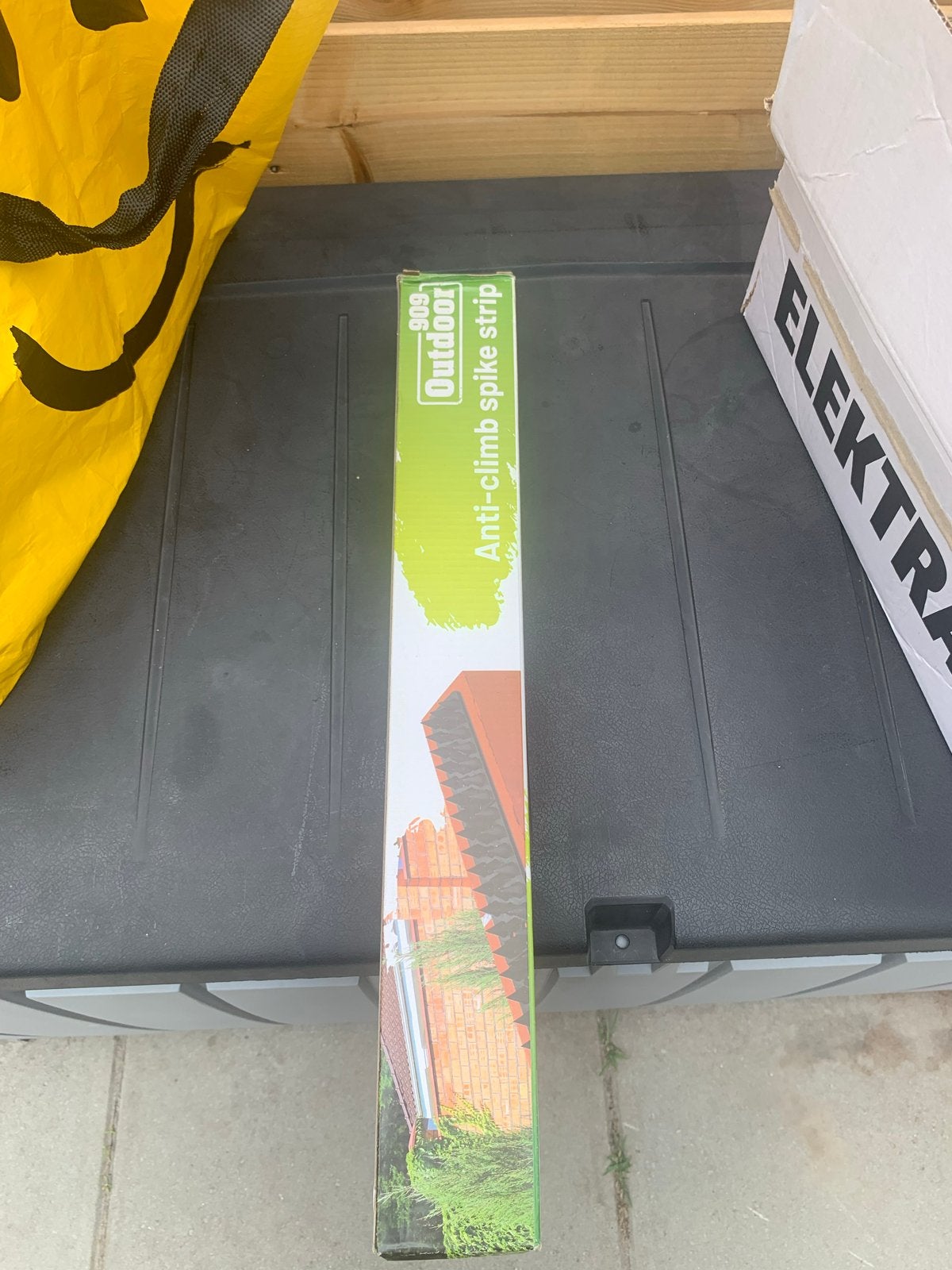 5x 909 Outdoor Anti-klim Spikes Strip - Nieuw in doos, Ophalen of Verzenden, Nieuw