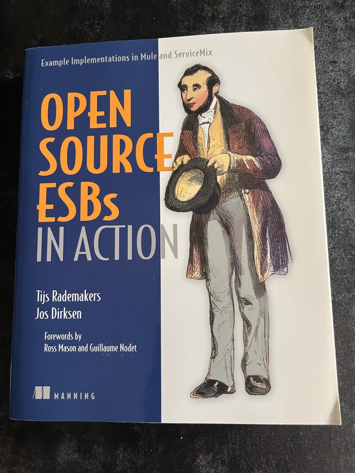 Open Source ESBs in Action - Tijs Rademakers & Jos Dirksen, Boeken, Ophalen of Verzenden, Gelezen, Software