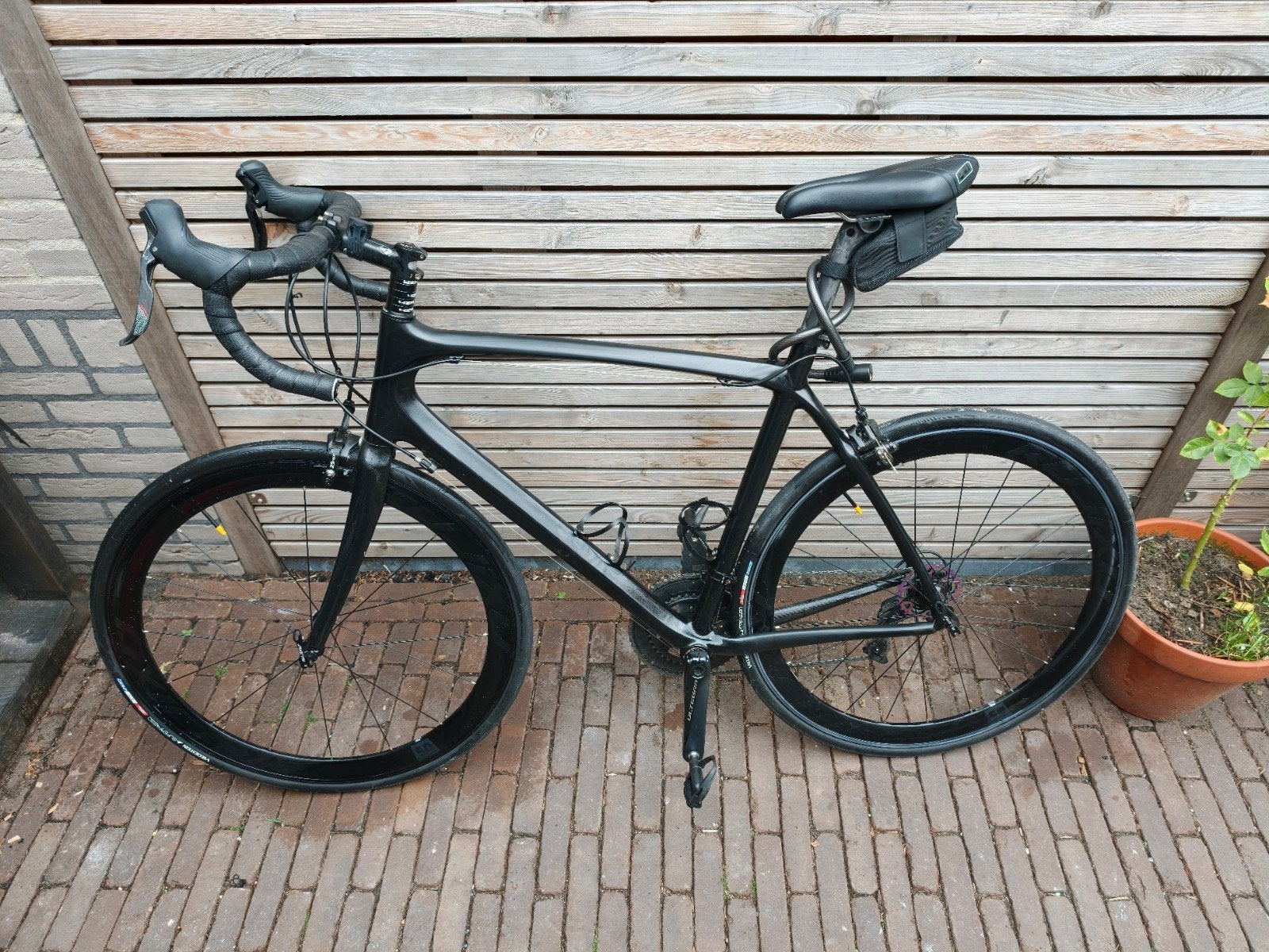 Racefiets Ultegra R8000, Carbon onderdelen, Framemaat 56,, Ophalen of Verzenden