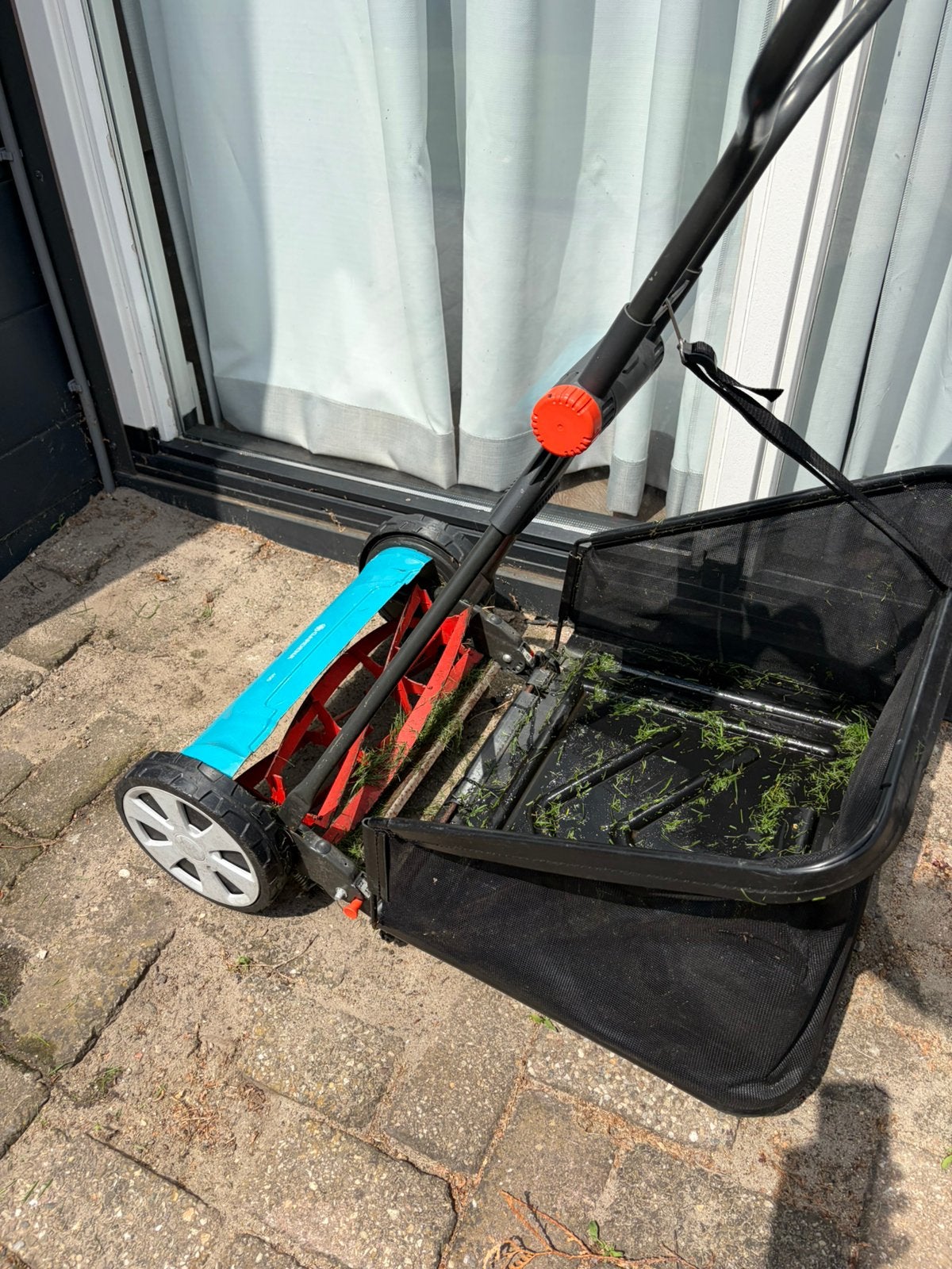 Gardena grasmaaier, Ophalen, Gebruikt
