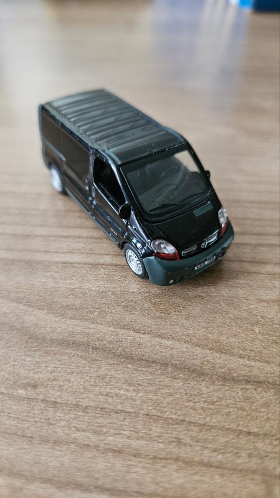 Renault trafic van zwart, Ophalen of Verzenden, Auto