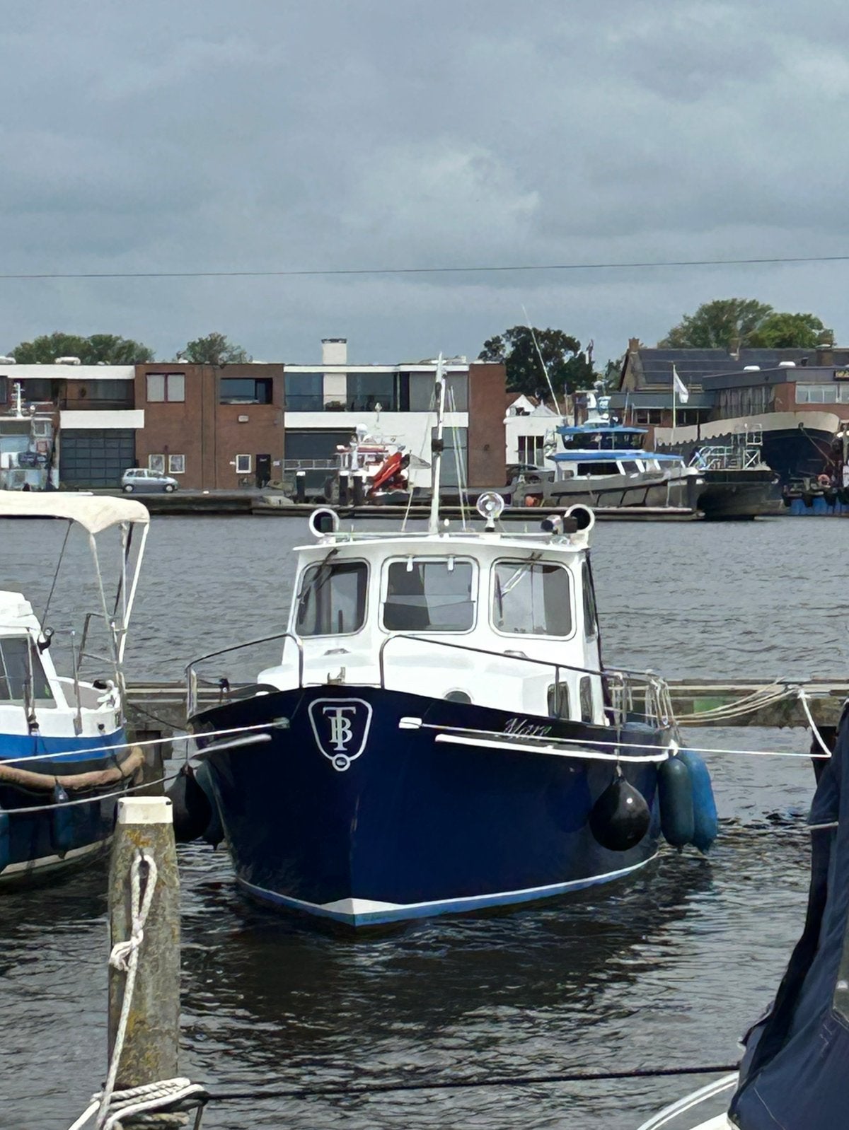 Unieke spitgatter, 9 m, Binnenboordmotor, 2.00 meter, Zo goed als nieuw