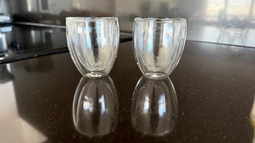 Set van 2 dubbelwandige glazen, Ophalen of Verzenden, Zo goed als nieuw, Glas, Glas of Glazen
