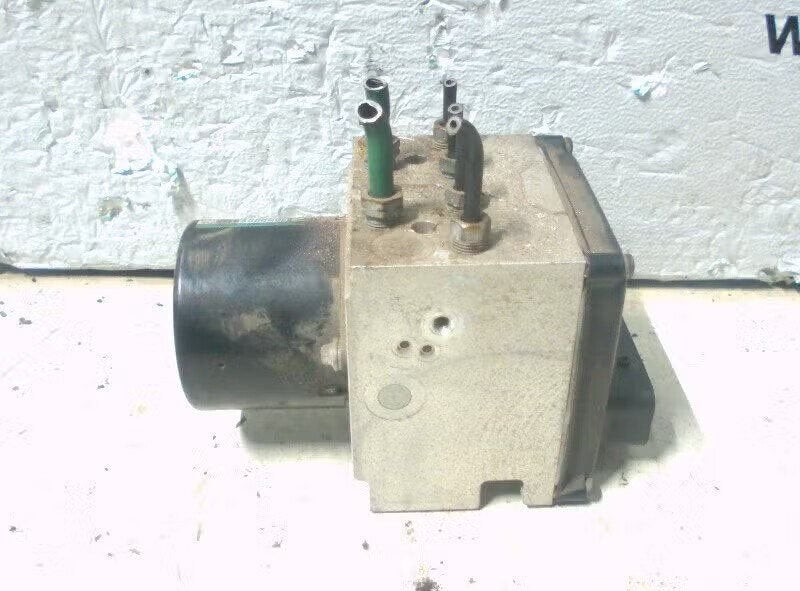 ABS POMP Peugeot 407 (6C / J) (01-2005/03-2011) (15848403), Gebruikt, Postoffice@zf.com, Ophalen of Verzenden, Löwentaler Straße 20 88046 Friedrichshafen, DE
