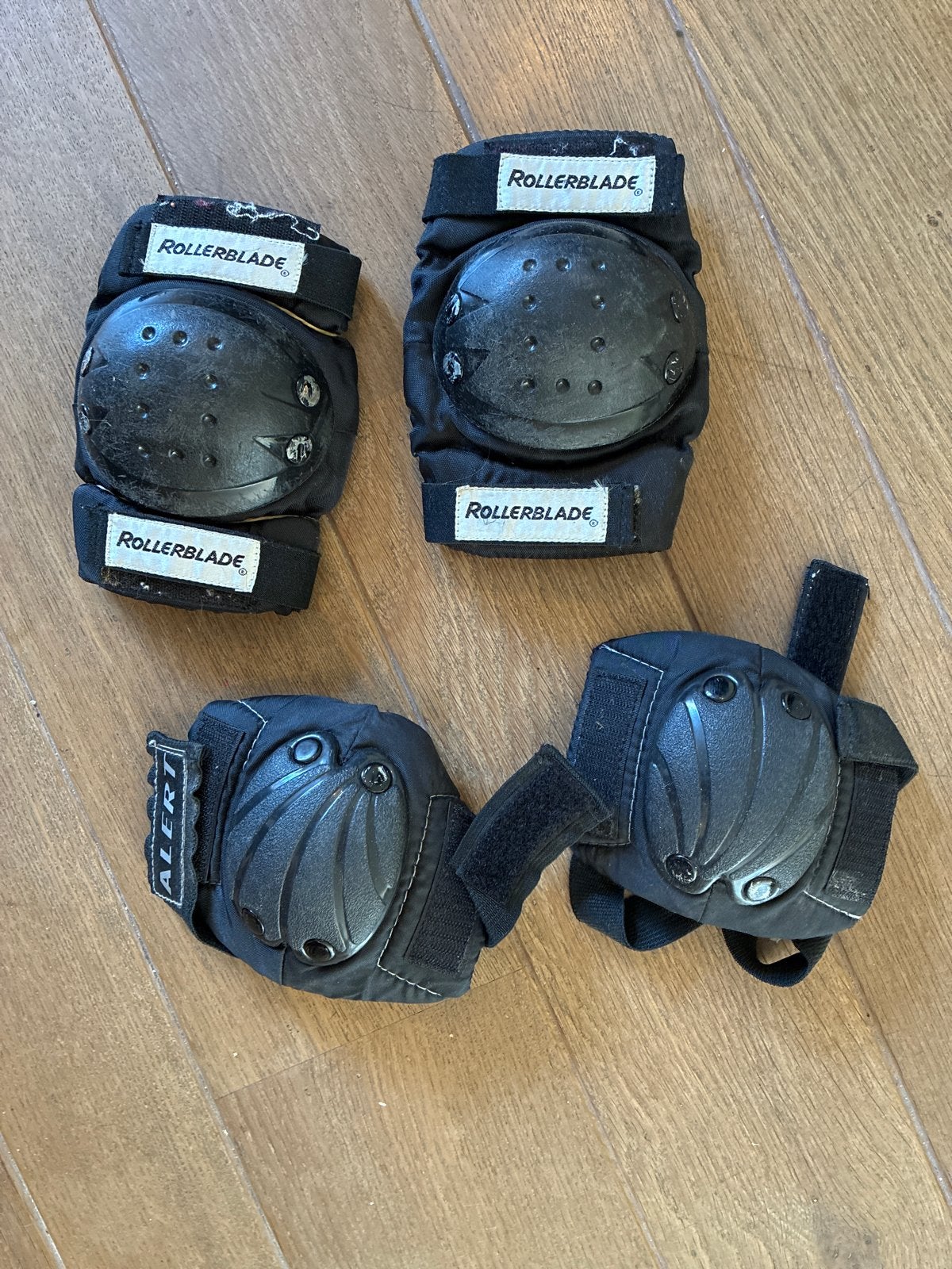Rollerblade en Alert beschermingsset (elleboog & knie), Ophalen, Gebruikt, Bescherming