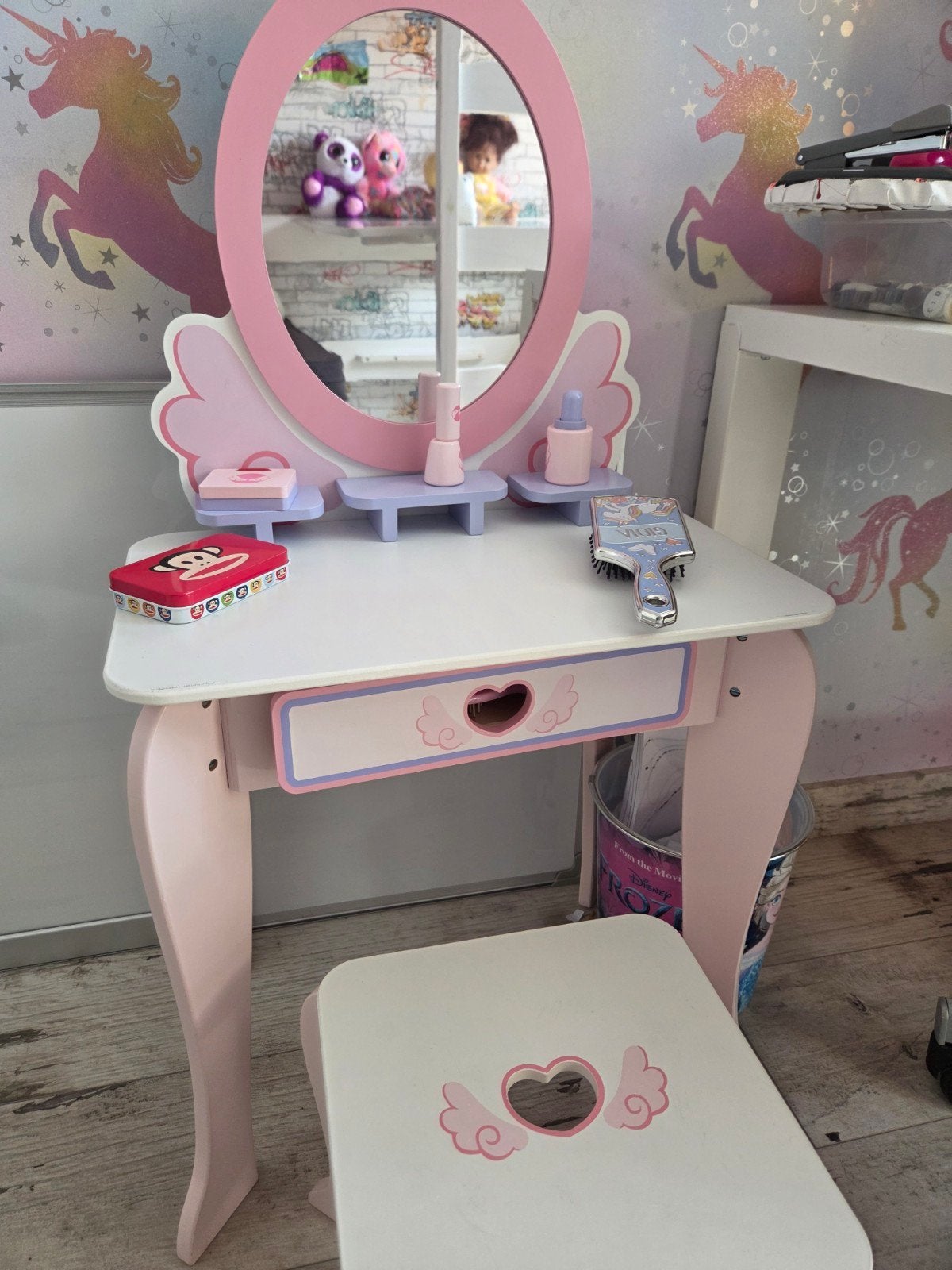 Leuk klein kaptafeltje roze wit, Kinderen en Baby's, Kinderkamer | Inrichting en Decoratie, Zo goed als nieuw, Ophalen