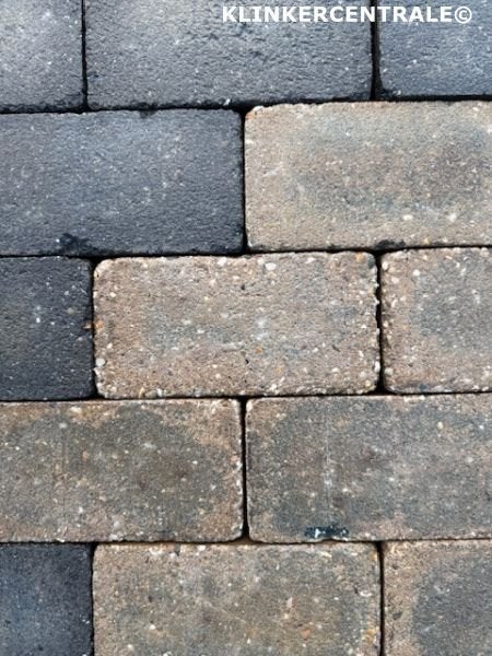 15m2 grijs betonklinkers keiformaat bkk bss oprit/terras, Bij dit gebruikte product niet meer te achterhalen., Gebruikt, Verzenden