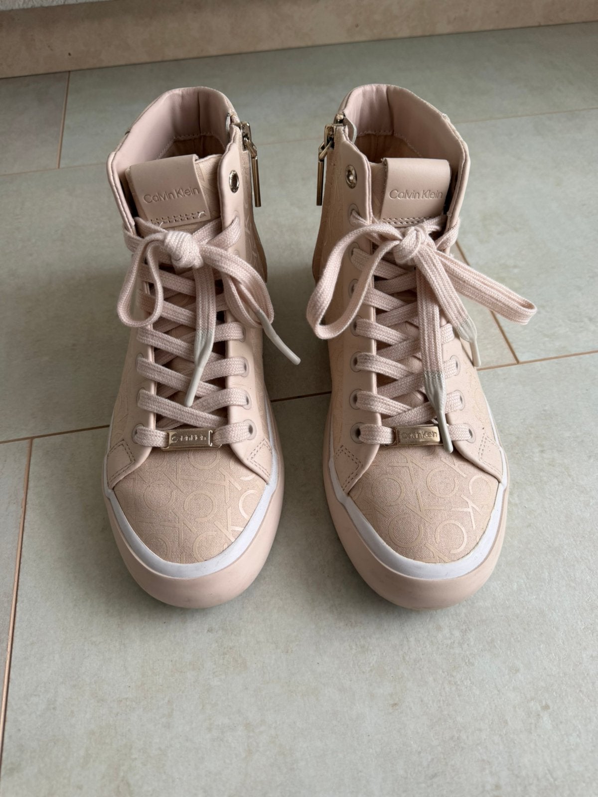 Mooie Calvin Klein schoenen, Ophalen of Verzenden, Zo goed als nieuw, Zwart, Sneakers of Gympen