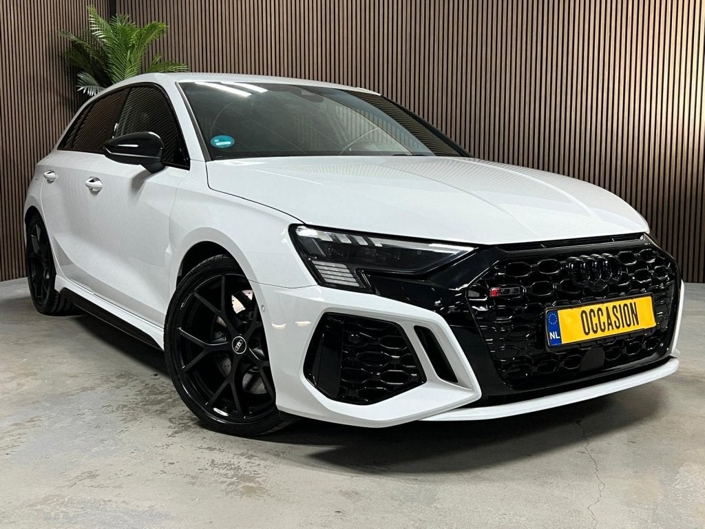 Audi RS3 2.5 TFSI RS 3 quatt. Duitse papieren (bj 2024), Automaat, Gebruikt, RS3, Wit