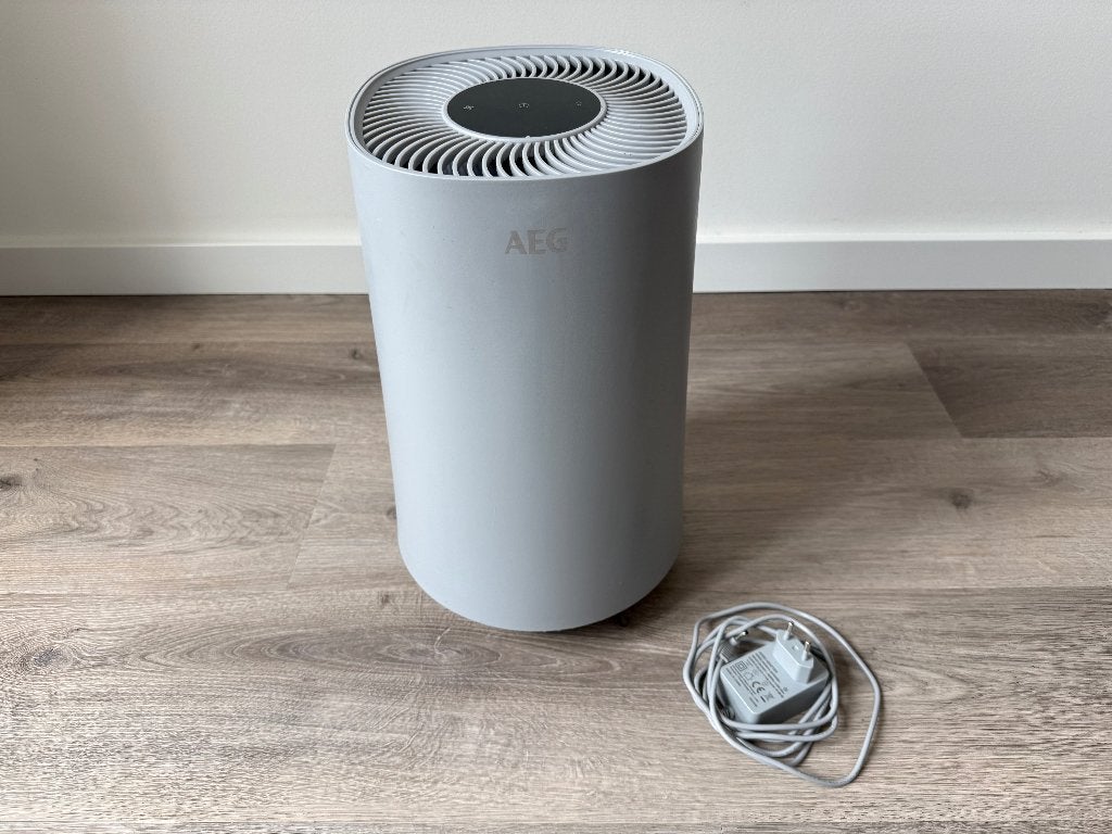 AEG AX31-201GY • Luchtreiniger, Ophalen, Zo goed als nieuw, Luchtreiniger