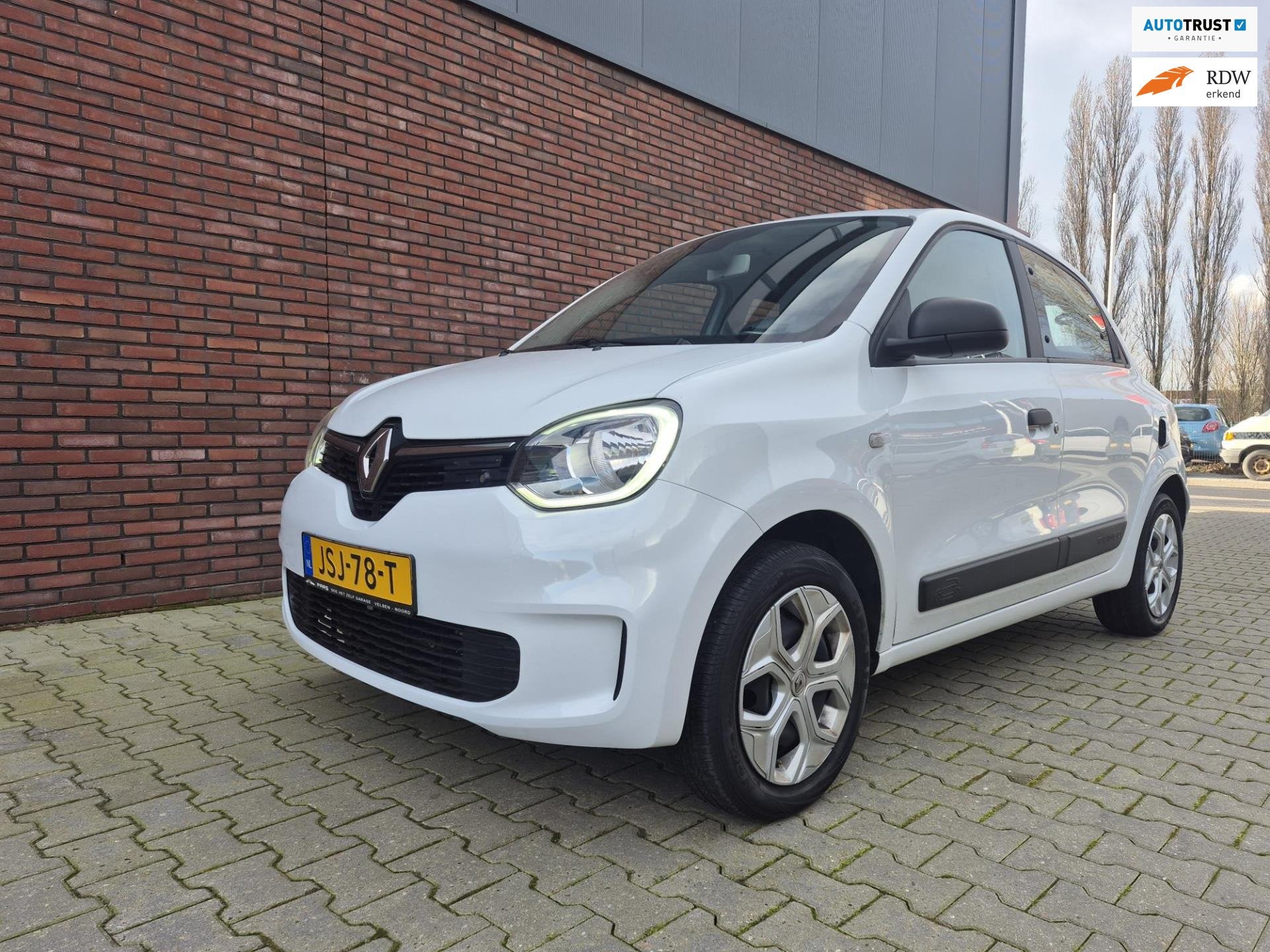 Renault TWINGO 1.0 SCe Collection, 65 pk, Gebruikt, 4 stoelen, Bedrijf