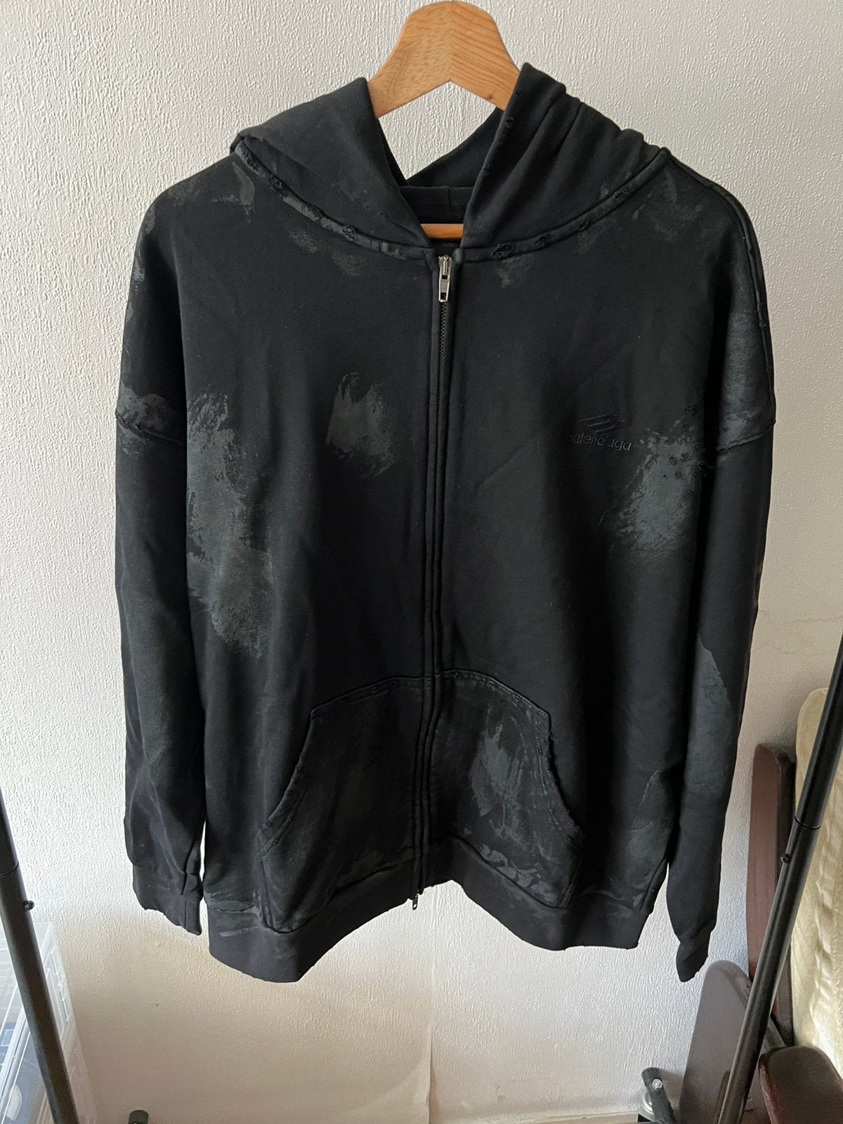 Balenciaga heavy metal zipup, Ophalen of Verzenden, Zo goed als nieuw, Zwart