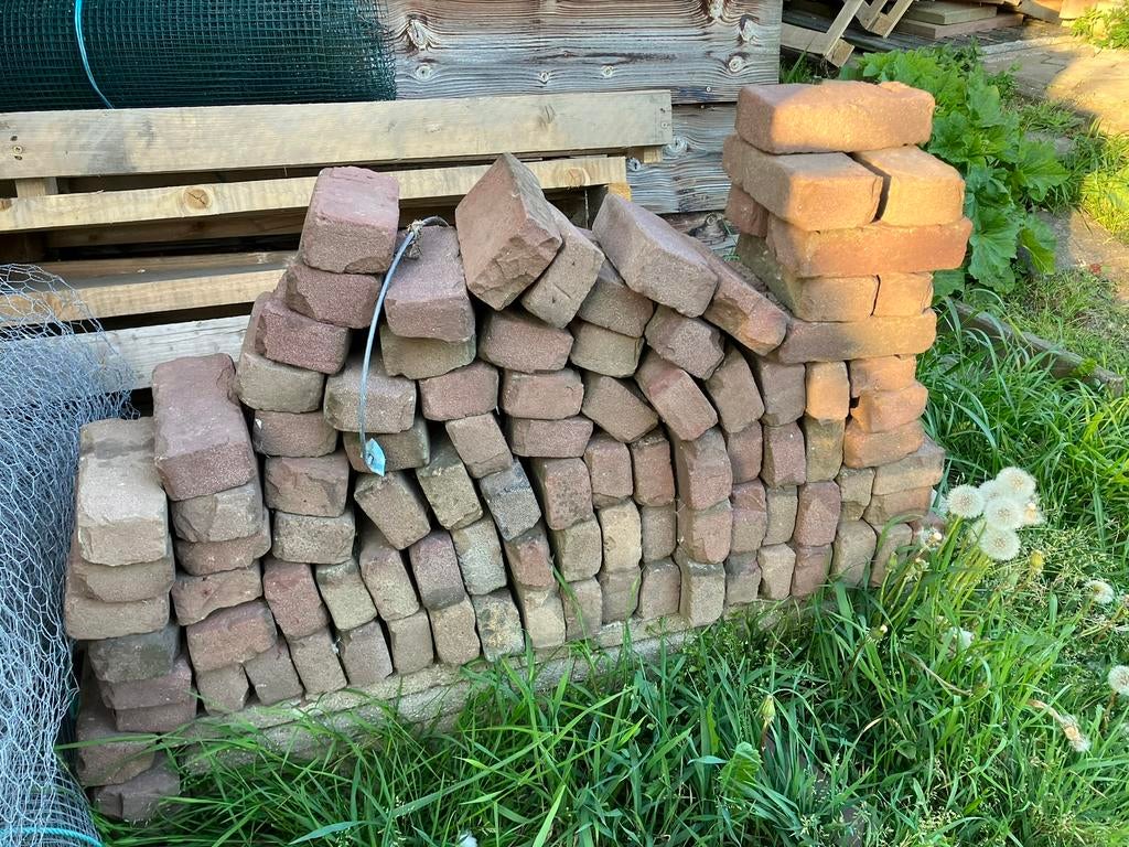 Straat klinker klinkers steen stenen 80 stuks ongeveer, Tuin en Terras, Ophalen, Zo goed als nieuw, Beton, Klinkers