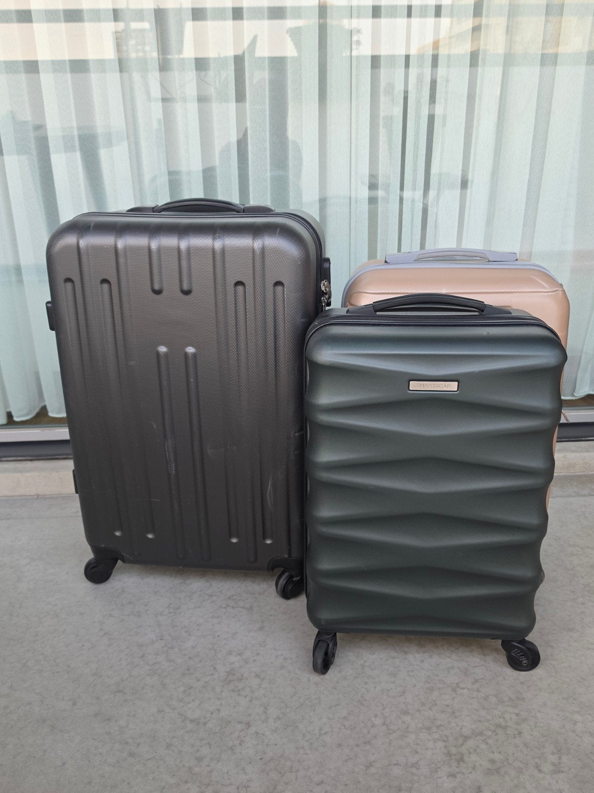 Koffers: 2 handbagage en 1 ruimbagage, Ophalen, Gebruikt, 50 tot 60 cm, Hard kunststof