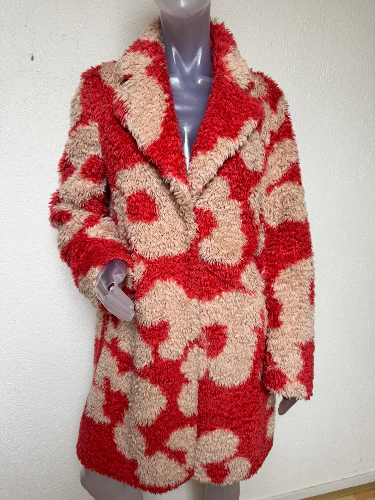 Marccain coral / beige teddy mantel - N4 / 40, Verzenden, Zo goed als nieuw, Maat 38/40 (M), Beige