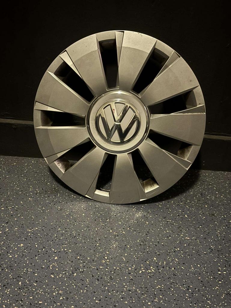 Volkswagen Up wieldoppen 4, Auto diversen, Wieldoppen, Ophalen of Verzenden, Zo goed als nieuw