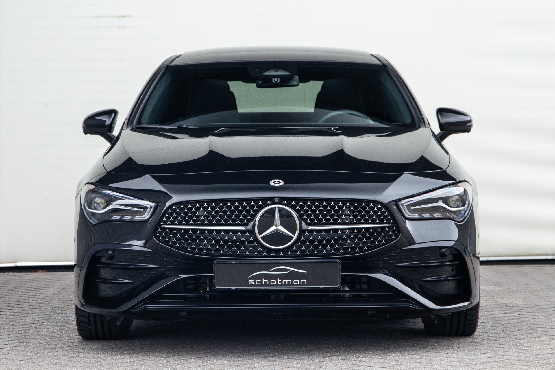 Mercedes-Benz CLA-Klasse 200 AMG Premium Pano, Nightpack, Ke, CLA, Gebruikt, Zwart, 4 cilinders